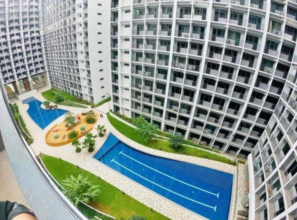 Deluxe Suites Razelles 2 At Shore 2 Residences Tower 1 Pasay Buitenkant foto