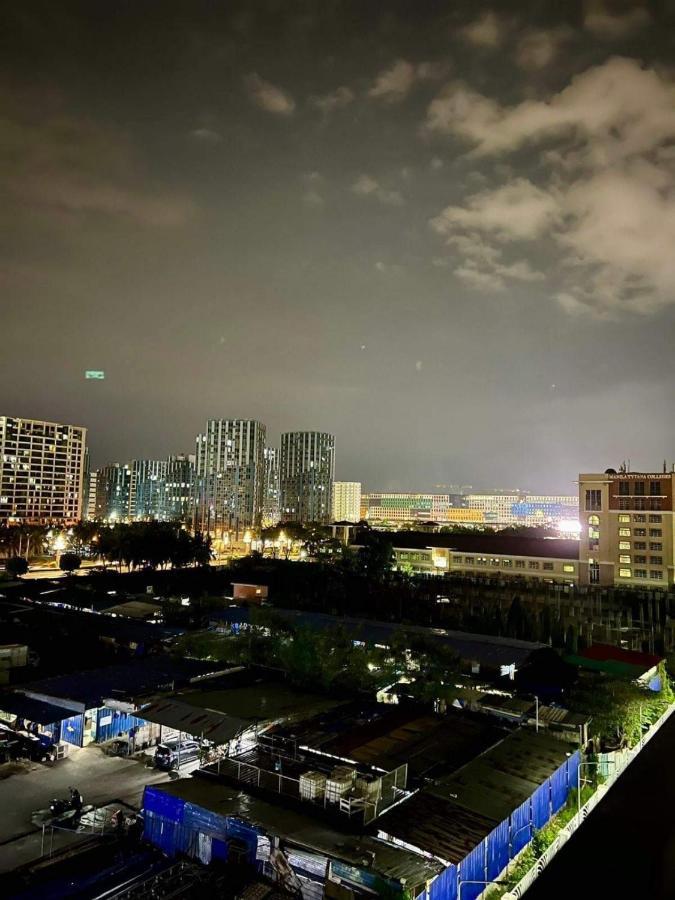 Deluxe Suites Razelles 2 At Shore 2 Residences Tower 1 Pasay Buitenkant foto
