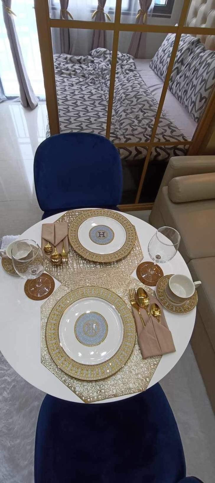 Deluxe Suites Razelles 2 At Shore 2 Residences Tower 1 Pasay Buitenkant foto