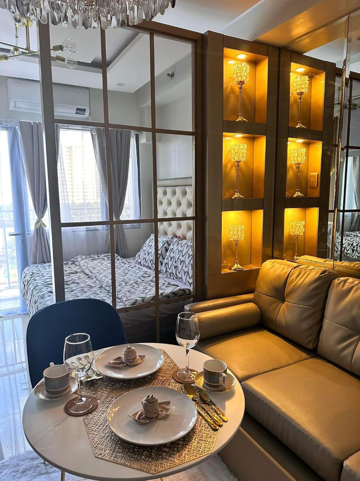 Deluxe Suites Razelles 2 At Shore 2 Residences Tower 1 Pasay Buitenkant foto